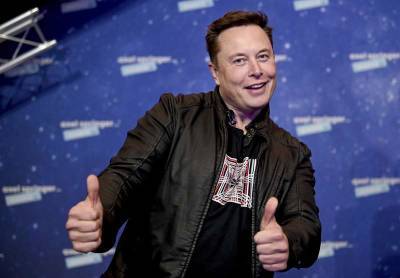 Tesla CEO Elon Musk adding SNL hosting job to his to-do list - clickorlando.com - New York