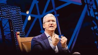 Apple CEO Tim Cook pledges support to India amid 'devastating' Covid crisis - livemint.com - Usa - India
