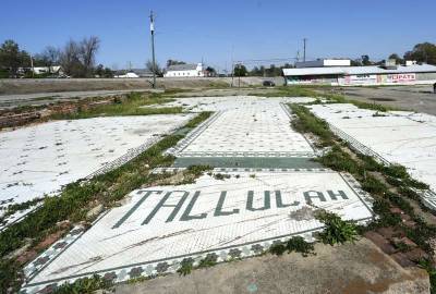 Kay Ivey - Alabama recalls 2011 tornado outbreak that killed hundreds - clickorlando.com - state Alabama - city Birmingham, state Alabama - county Tuscaloosa