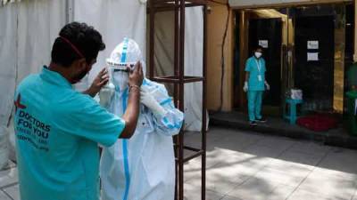 Rush to hospitals, big gatherings worsen India COVID crisis: WHO - livemint.com - India