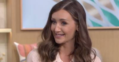 Phillip Schofield - Catherine Tyldesley - Catherine Tyldesley on realities of filming Viewpoint sex scenes during Covid as she admits 'I lived off lettuce' - ok.co.uk