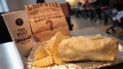 Chipotle giving away 250,000 free burritos to US health care workers - fox29.com - Usa - Mexico