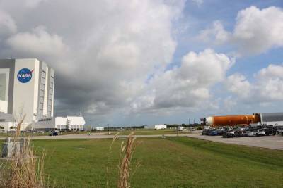 With final Artemis rocket part’s arrival at KSC, it’s time to put it all together - clickorlando.com