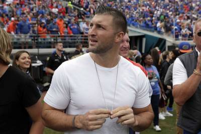 Adam Schefter - Tim Tebow - Ian Rapoport - Tim Tebow works out with Jacksonville Jaguars, reports say - clickorlando.com - state Florida - city Jacksonville, state Florida
