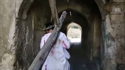 Iraqi Christians reenact Jesus carrying the cross on Good Friday - fox29.com - Iraq - city Jerusalem