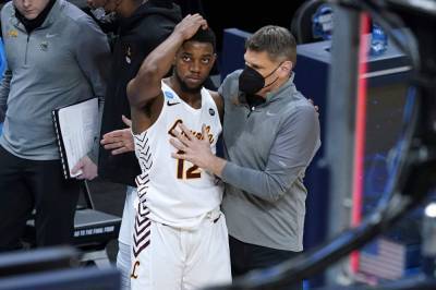 Source: Oklahoma hires Loyola's Moser as men's hoops coach - clickorlando.com - state Illinois - city Chicago - state Arkansas - state Oklahoma - county Rock - city Little Rock, state Arkansas