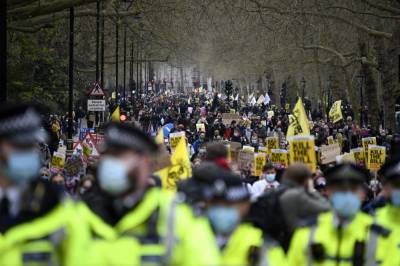 Boris Johnson - Thousands rally in England and Wales over police legislation - clickorlando.com - Britain - county Winston - county Churchill
