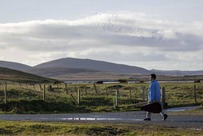 On a Scottish isle, 'Limbo' breaks the refugee movie mold - clickorlando.com - Scotland - Egypt
