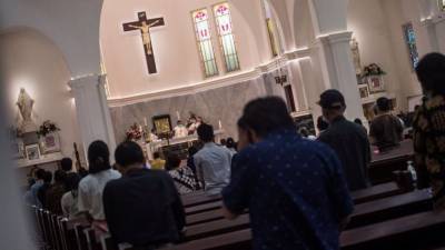 Easter Sunday - Christians celebrate second Easter marred by COVID-19 pandemic - fox29.com - South Korea - Italy - region Lombardy - Vatican