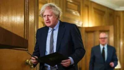Boris Johnson - Boris Johnson expected to unveil Covid passports, travel traffic lights for UK - livemint.com - India - Britain