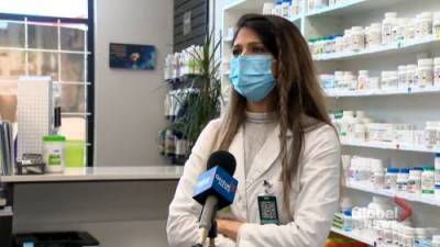 Calgary pharmacist disappointed in COVID-19 vaccine rollout, wants to help - globalnews.ca