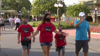 Disney relaxes mask policy for guests taking photos outdoors - clickorlando.com - state Florida - county Orange