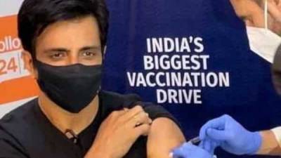 Amitabh Bachchan - Sonu Sood - Sonu Sood receives first shot of COVID-19 vaccine - livemint.com - city New Delhi - India - city Sanjeevani