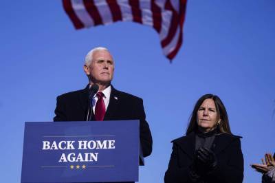 Donald Trump - Mike Pence - Pence launches new group as Trump aides line up new roles - clickorlando.com - Usa - Washington