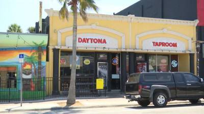 Derrick Henry - Mayor wants bars, restaurants to close earlier in Daytona Beach - clickorlando.com - state Florida - county Volusia - city Daytona Beach, state Florida