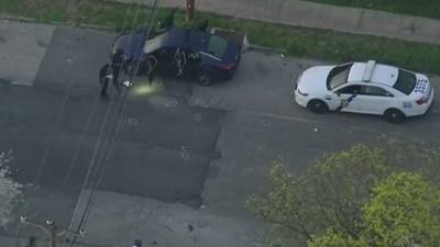 Philadelphia police officer shot in foot during traffic stop in Logan; suspect killed, police say - fox29.com - county Logan