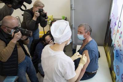 Jens Spahn - Germany mulls possible order of Russian vaccine - clickorlando.com - Germany - city Berlin - Eu - Russia