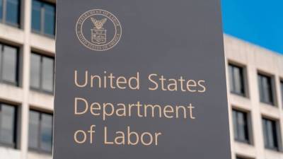 Unemployment claims jump to 744,000 as layoffs persist amid pandemic - fox29.com - Usa - Washington