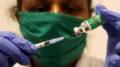 Max Healthcare - COVID-19 vaccination for 18+ begins at some select private hospitals - livemint.com - India - city Delhi
