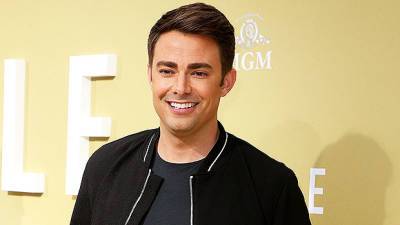 Lindsay Lohan - Aaron Samuels - ‘Mean Girls’ Star Jonathan Bennett Reveals The Habits He Practices To Boost His Mental Health - hollywoodlife.com