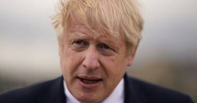 Boris Johnson - Michael Gove - Coronavirus update: Hugs and indoor meetings 'back on' in announcement from Boris Johnson today - manchestereveningnews.co.uk