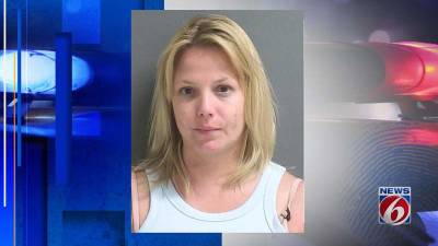 Orange City mom arrested after making son fight, joining in, deputies say - clickorlando.com - state Florida - county Orange - county Volusia - city Orange, state Florida