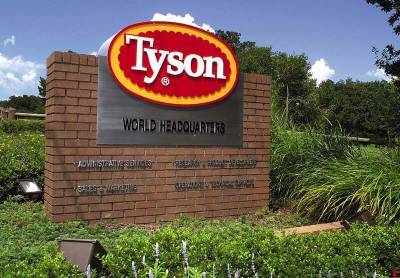 Tyson Foods - Tyson raising pay to keep up as US chicken demand soars - clickorlando.com - state Arkansas