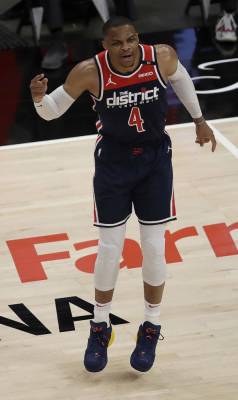 Russell Westbrook - Oscar Robertson - Westbrook breaks Robinson's NBA triple-double record - clickorlando.com - Washington - city Atlanta - city Washington - county Robertson