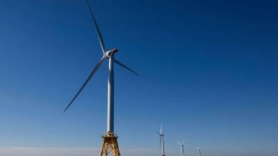 1st large-scale, offshore wind project that could power 400K homes approved - fox29.com - Washington - state Massachusets