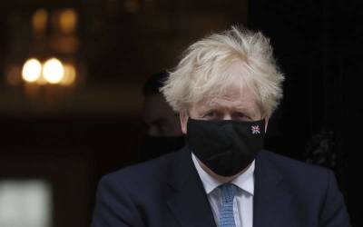 Boris Johnson - UK's Johnson backs public inquiry into handling of pandemic - clickorlando.com - Britain