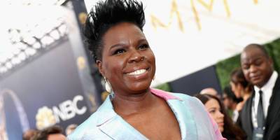 Leslie Jones - Leslie Jones Didn't Want To Get The COVID-19 Vaccine At First - justjared.com
