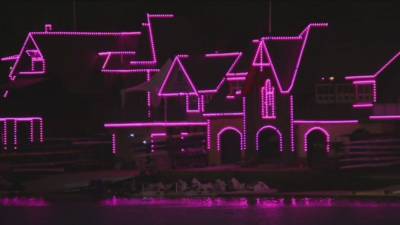 Franklin Bridge - Philly lights up pink for The Magical Mila Foundation in honor of NF Awareness Month - fox29.com - city Center