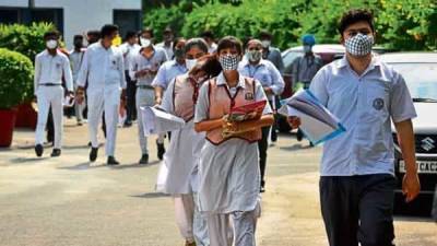 No decision yet on pending class 12 board exams, cays CBSE amid Covid-19 - livemint.com - city New Delhi - India