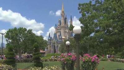 Masks to be optional for guests in ‘outdoor common areas’ at Disney World - clickorlando.com