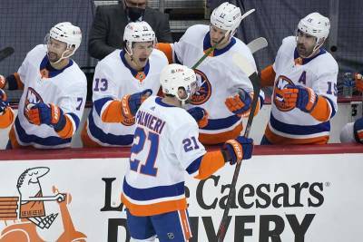Brock Nelson - Tristan Jarry - Palmieri's OT winner lifts Isles by Penguins 4-3 in Game 1 - clickorlando.com - New York - city New York - city Pittsburgh - county Crosby - county Frederick