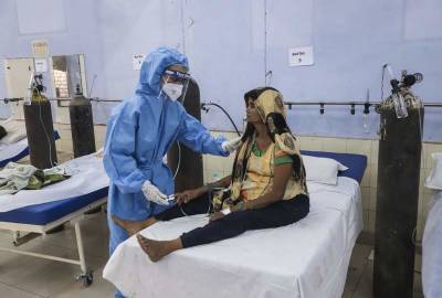 India reports record day of virus deaths as cases level off - clickorlando.com - city New Delhi - India