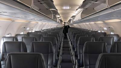 Airlines could soon start weighing passengers before flights - fox29.com - New York