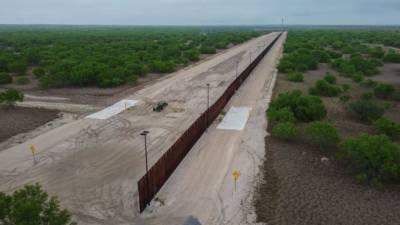 Donald Trump - Pentagon cancels border wall construction contracts paid for with military funds reallocated by Trump - fox29.com - Usa - state Texas - Mexico