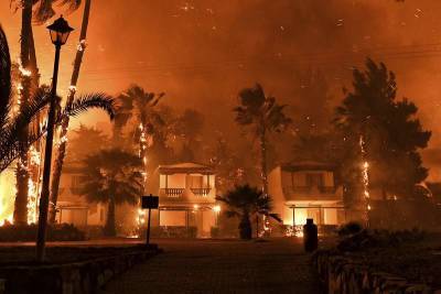 Greek villages, monasteries evacuated as fire damages homes - clickorlando.com - Greece - city Athens