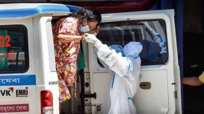 West Bengal registers record 162 COVID deaths, 19,091 fresh cases - livemint.com - India - city Kolkata