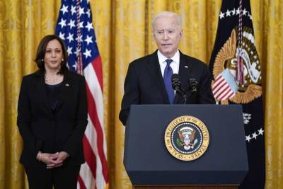 Joe Biden - Biden directs US to mitigate financial risk from climate - clickorlando.com - Washington