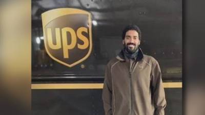 UPS driver spots 86-year-old woman bleeding in street, carries her to hospital - fox29.com - county Santa Rosa