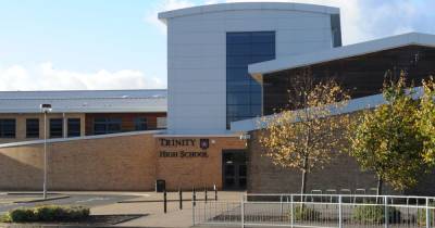 Lanarkshire school to remain open despite positive coronavirus test - dailyrecord.co.uk