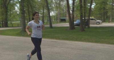 Winnipeg woman running to raise awareness, funds for children without beds - globalnews.ca