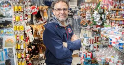As sales plummet, souvenir shop owners hope tourists return to Montreal - globalnews.ca - county Ontario