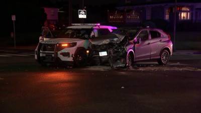 Philly cop injured in car crash after SUV drives through stoplight in Tacony, police say - fox29.com