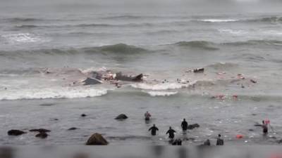 At least two killed, more than 20 injured after boat capsizes off California coast - globalnews.ca - state California