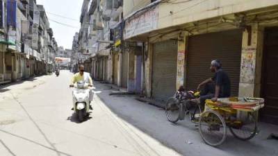 Uttar Pradesh govt relaxes Covid curbs in parts of state, curfew to continue. Details here - livemint.com - India