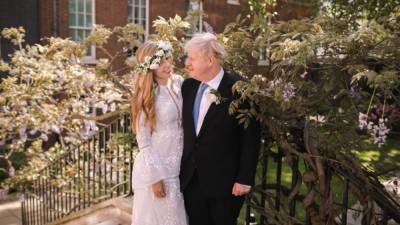 Boris Johnson - Carrie Symonds - UK Prime Minister Boris Johnson marries fiancee in private wedding - fox29.com - Britain