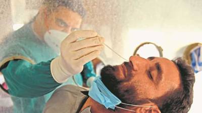 'Please smell the coffee': SC tells Modi govt over India's Covid vaccination policy - livemint.com - India